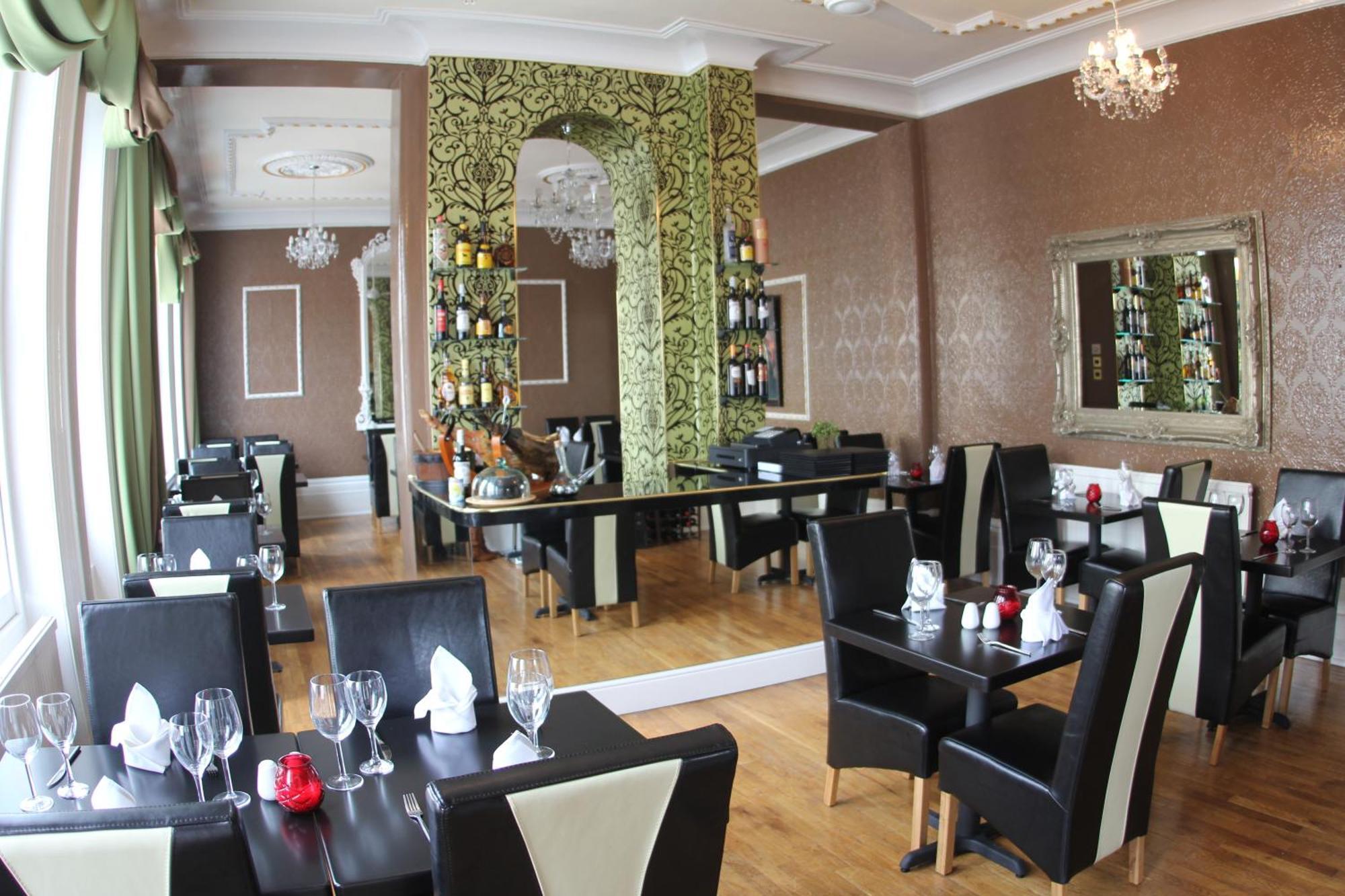 Vernon Guesthouse Истборн Екстериор снимка
