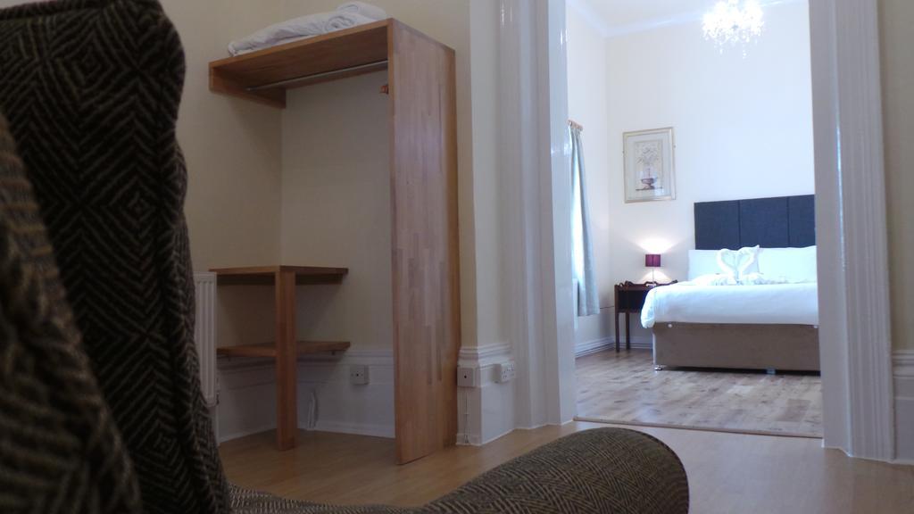 Vernon Guesthouse Истборн Екстериор снимка
