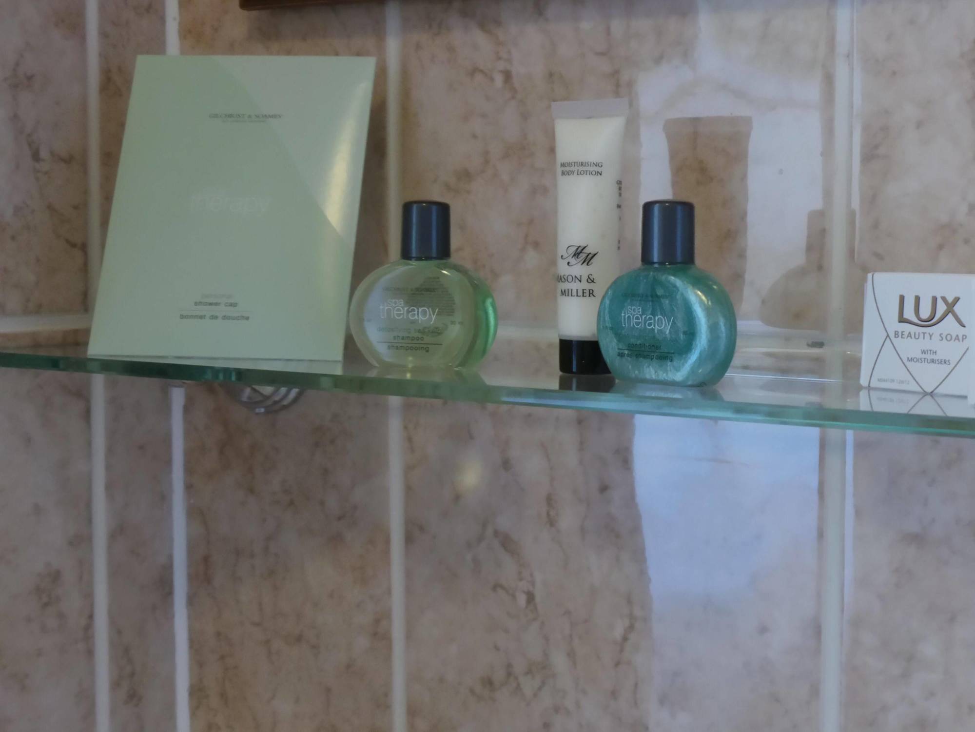 Vernon Guesthouse Истборн Екстериор снимка